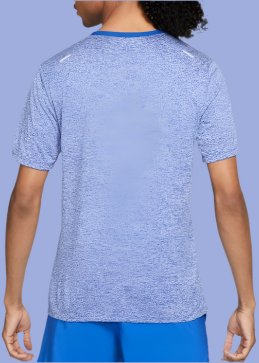 T-shirt Nike Rise 365