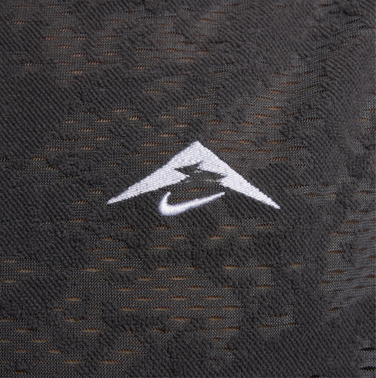 Nike Dri-FIT Trail 1/2 Zip Running