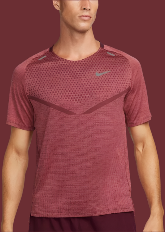 T-shirt Nike Rise 365
