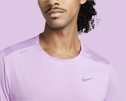 T-shirt Nike Rise 365