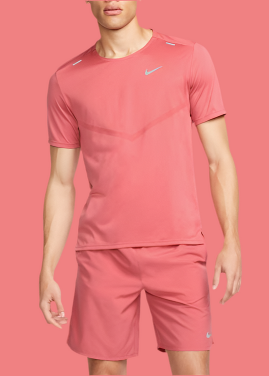 T-shirt Nike Rise 365